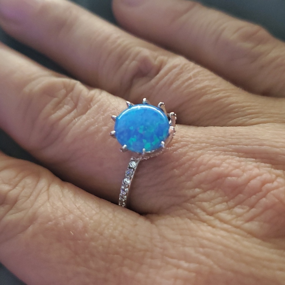STERLING SILVER BLUE OPAL RING